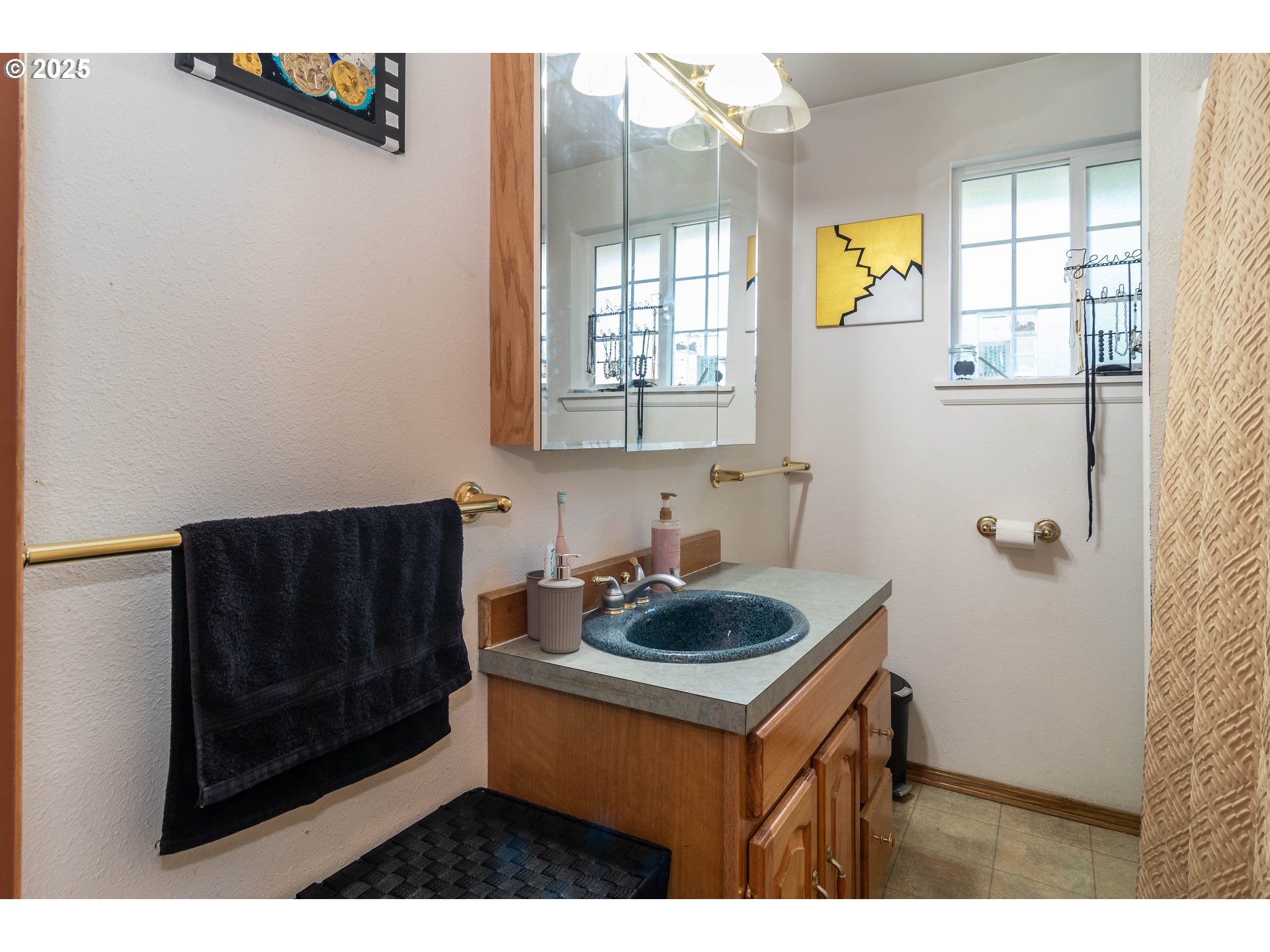 881 Northeast Newton Creek Road Roseburg, OR 97470 - Photo 23 of 40