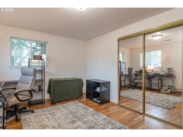 $259,000 | 881 Northeast Newton Creek Road, Roseburg, OR 97470