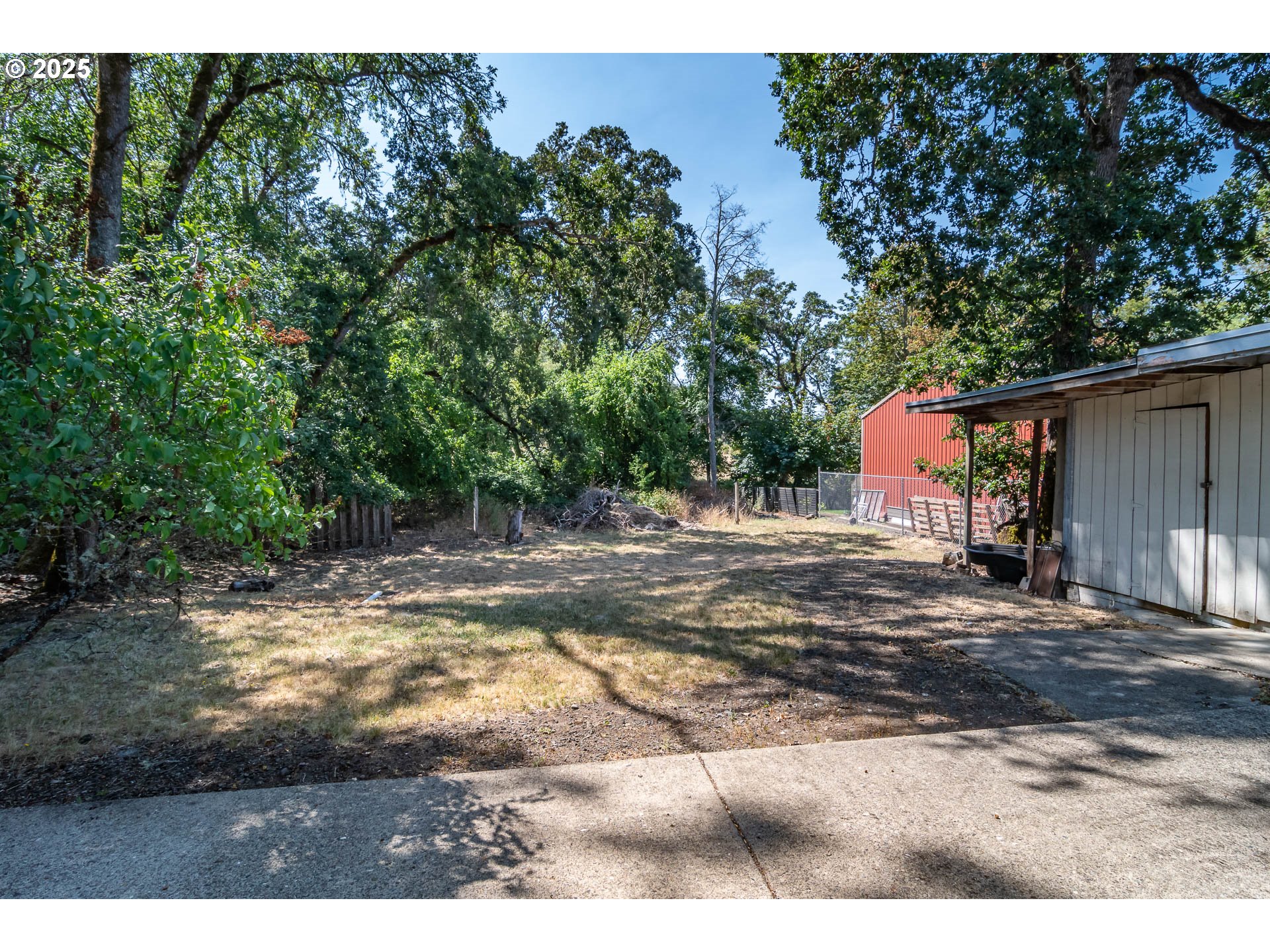 881 Northeast Newton Creek Road Roseburg, OR 97470 - Photo 30 of 40