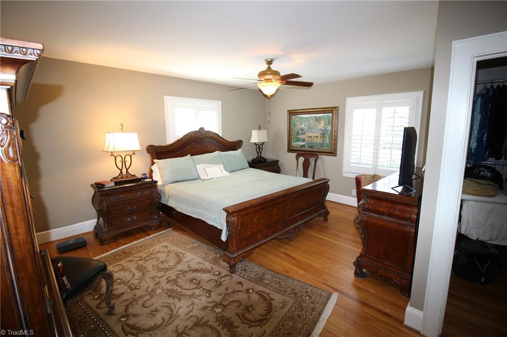 2532 Darrow Road Walkertown, NC 27051 - Photo 18 of 38 Master bedroom