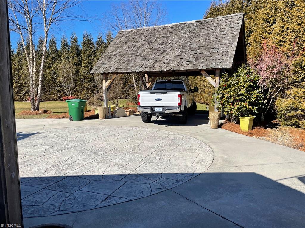 2532 Darrow Road Walkertown, NC 27051 - Photo 28 of 38 Covered carport