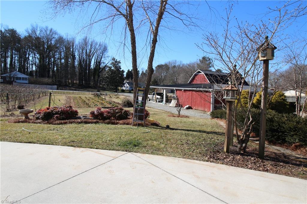 2532 Darrow Road Walkertown, NC 27051 - Photo 36 of 38 Gallery Image 36