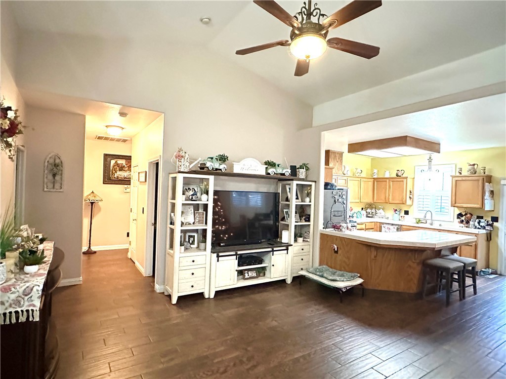 1085 Saunders Road Madera, CA 93637 - Photo 11 of 34