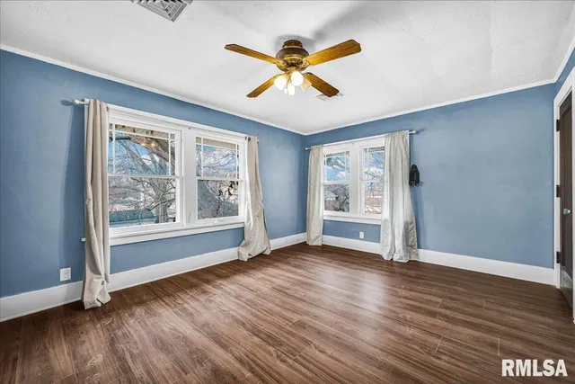 $129,900 | 505 West Armstrong Avenue, Peoria, IL 61606