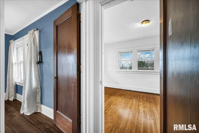 $129,900 | 505 West Armstrong Avenue, Peoria, IL 61606