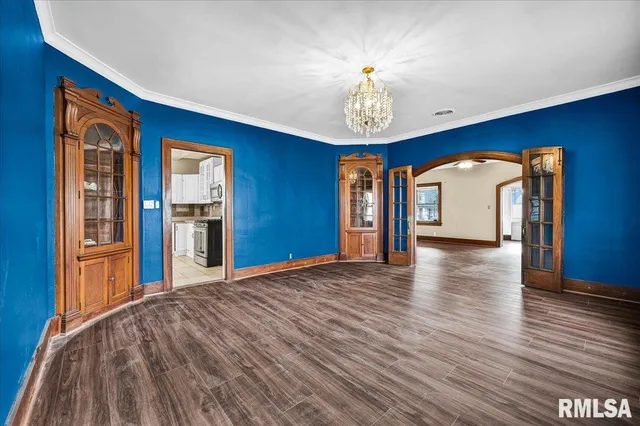 $129,900 | 505 West Armstrong Avenue, Peoria, IL 61606