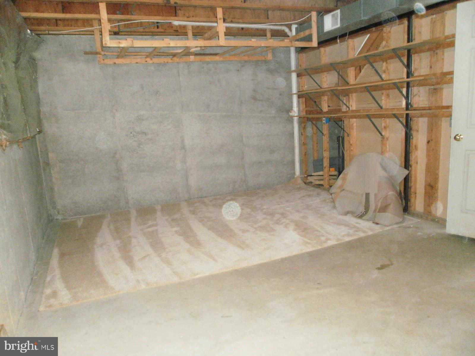 10520 Reed's Landing Circle Burke, VA 22015 - Photo 23 of 30 Enormous Storage/Utility Room