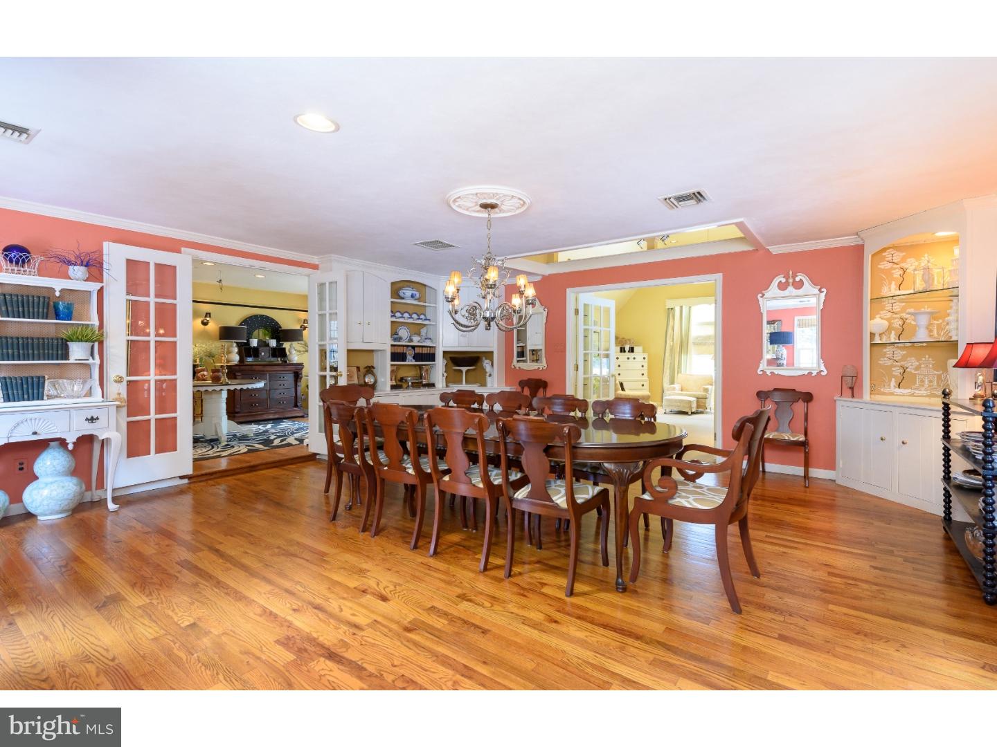 228 Sugartown Road Devon, PA 19333 - Photo 10 of 25