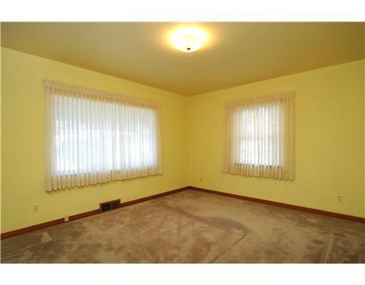 960 McCoy Road McKees Rocks, PA 15136 - Photo 9 of 18 Master Bedroom.