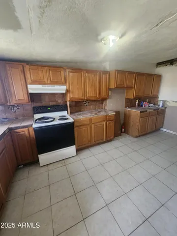 $90,000 | 730 1st Street, Douglas, AZ 85607