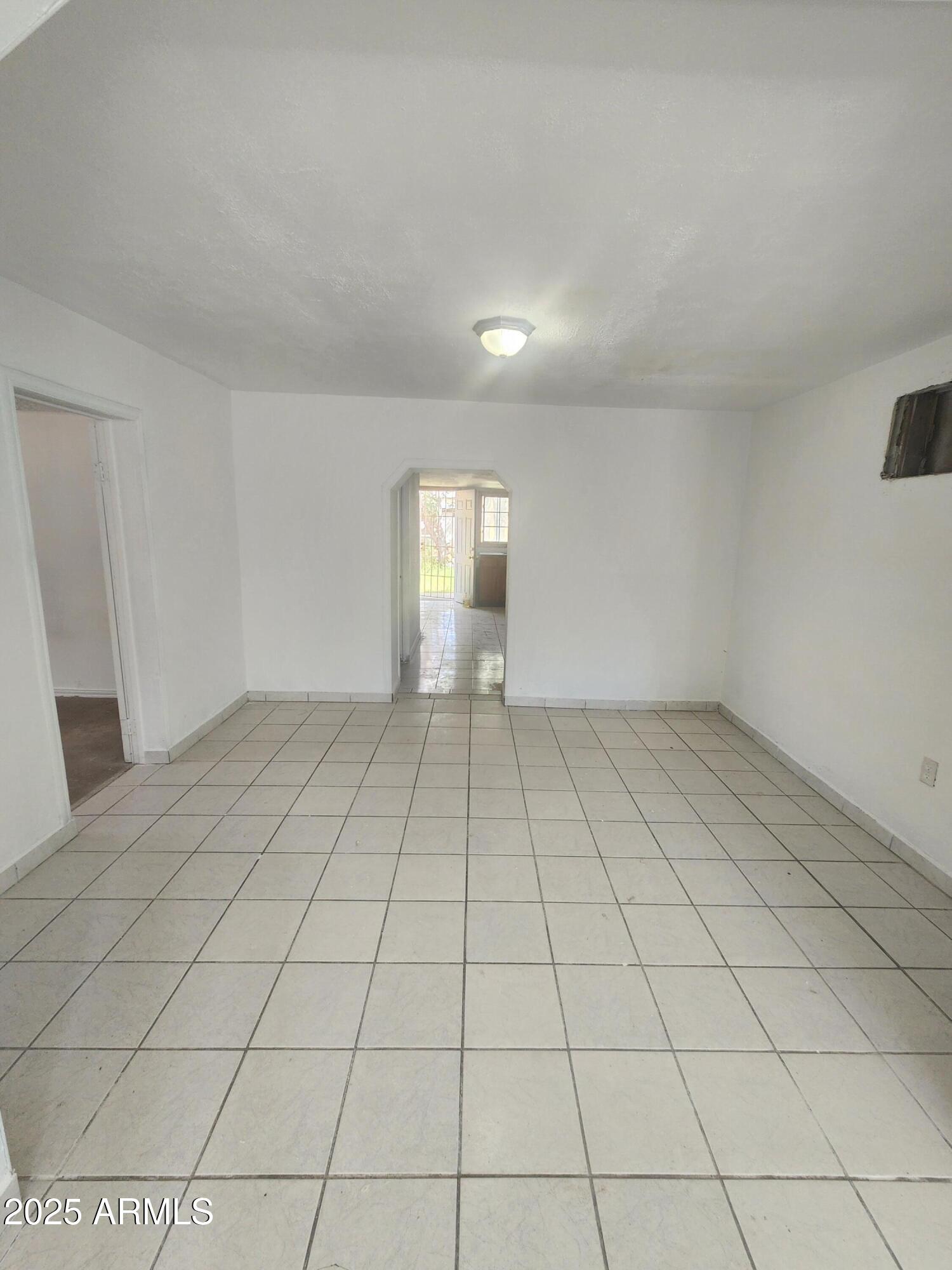 730 1st Street Douglas, AZ 85607 - Photo 10 of 13 a view of an empty room and window