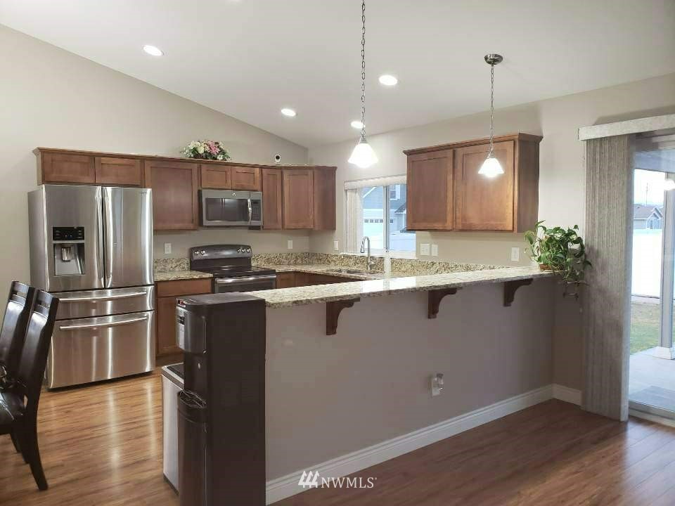5909 Crestfields Road Yakima, WA 98903 - Photo 5 of 20