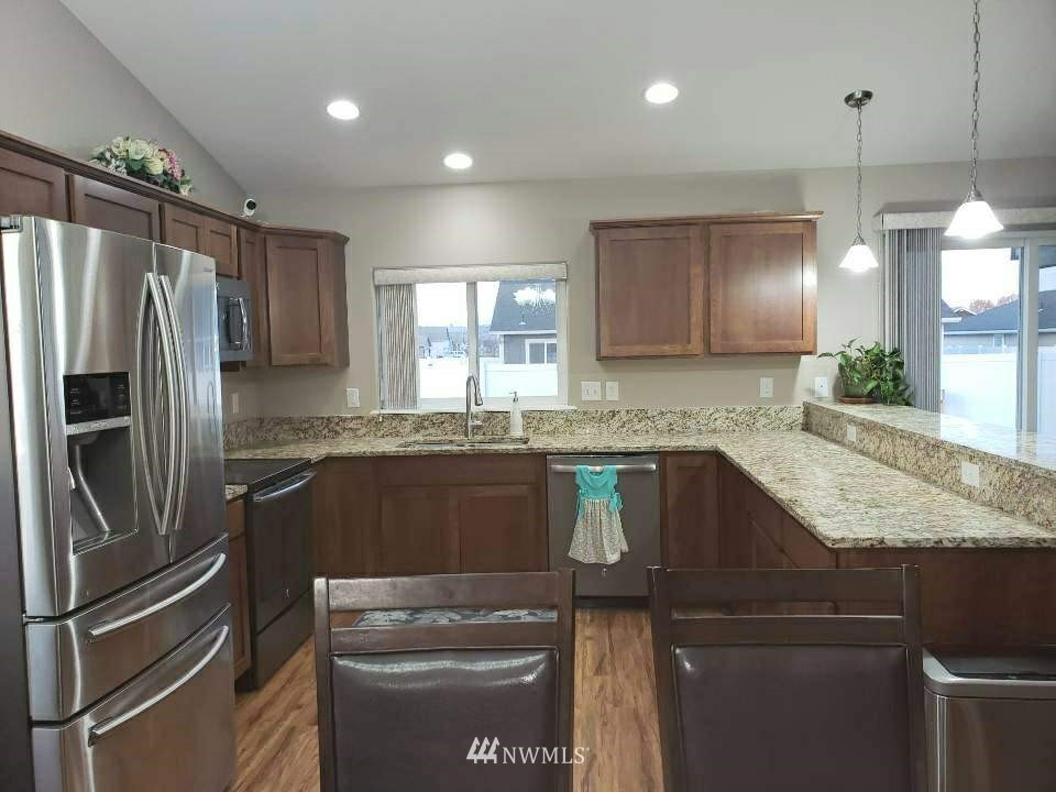 5909 Crestfields Road Yakima, WA 98903 - Photo 6 of 20