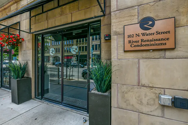 $245,000 | 102 North Water Street, Unit 213, Milwaukee, WI 53202