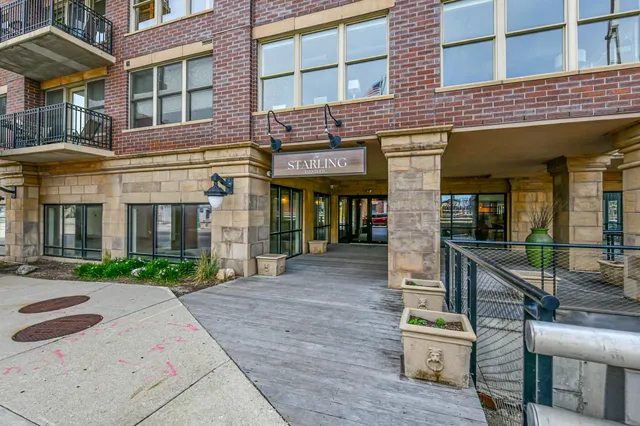 $245,000 | 102 North Water Street, Unit 213, Milwaukee, WI 53202