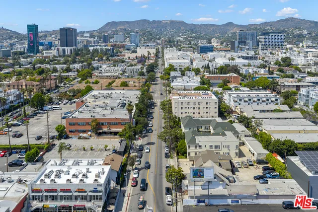 $1,595,000 | 1110 North Gower Street, Los Angeles, CA 90038