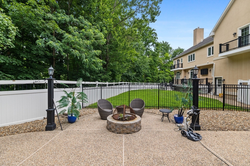 2 Bridle Path Lynnfield, MA 01940 - Photo 36 of 41