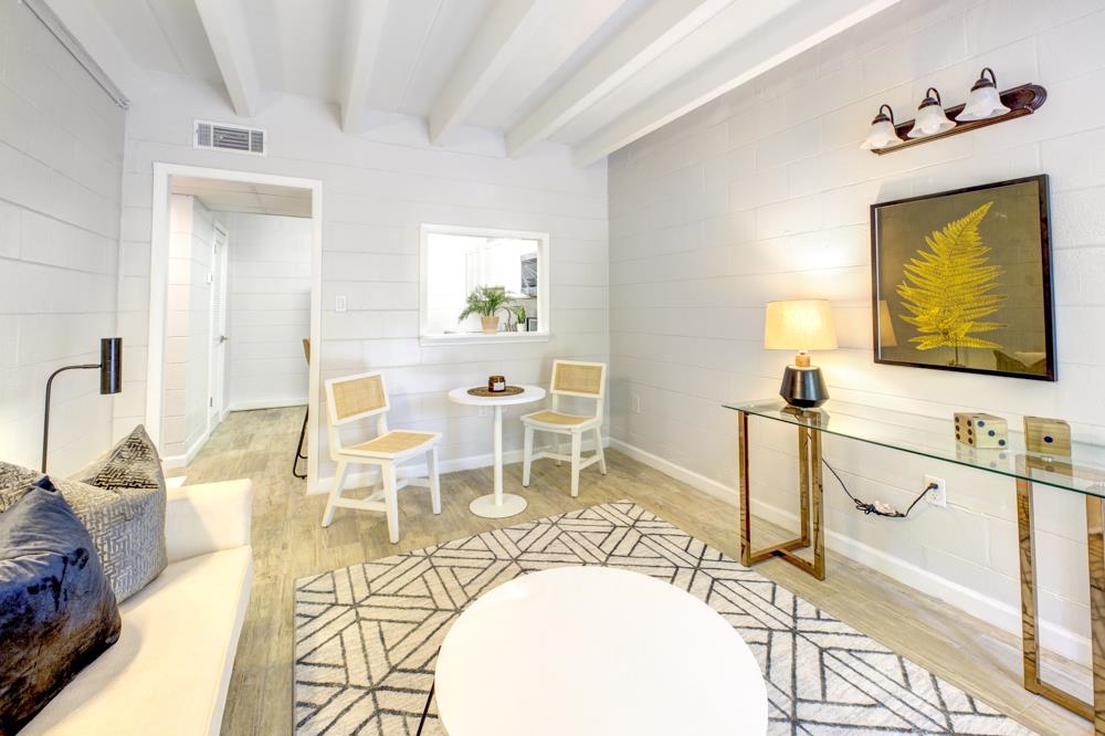 1515 Levy Avenue, Unit 221 Tallahassee, FL 32310 - Photo 7 of 9