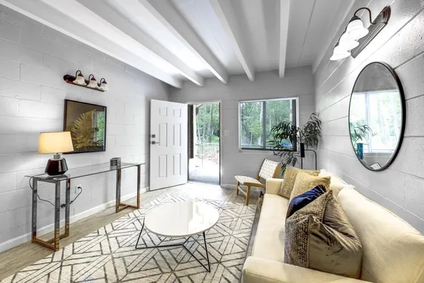 $975 | 1515 Levy Avenue, Unit 221, Tallahassee, FL 32310