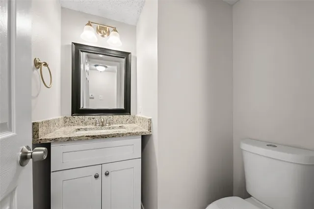 $339,900 | 1801 Spanish Trail, Irving, TX 75060