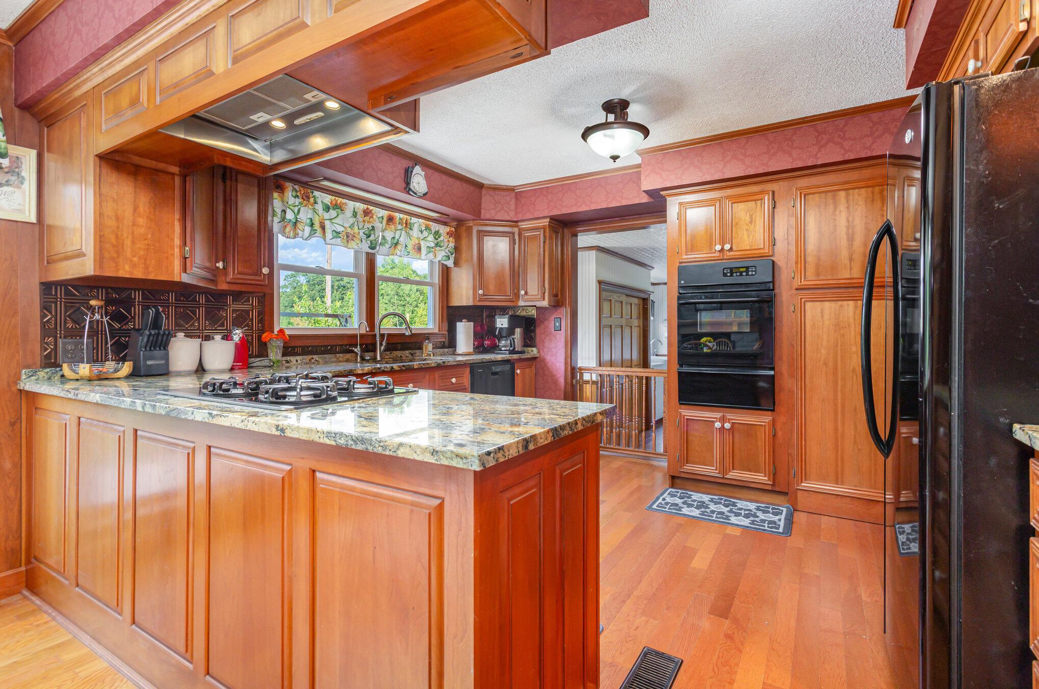 13299 Marshall Road Rockbridge, OH 43149 - Photo 50 of 87 021_8l9a0032-edit_925