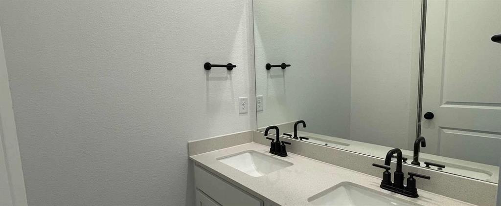 1608 Abbott Crk Road Celina, TX 75009 - Photo 24 of 29 Bathroom 2 Construction Progress