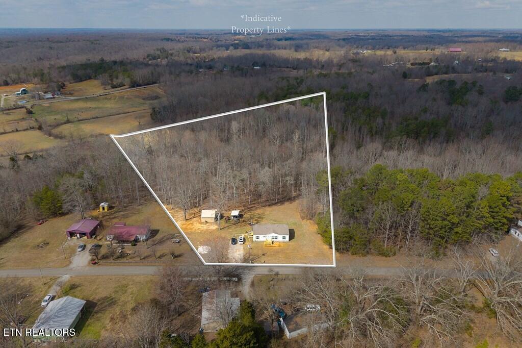 582 Doug Luna Road Walling, TN 38587 - Photo 32 of 44 242335_39