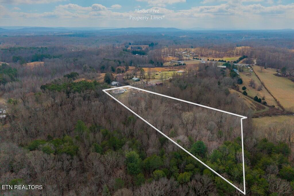 582 Doug Luna Road Walling, TN 38587 - Photo 39 of 44 242335_48