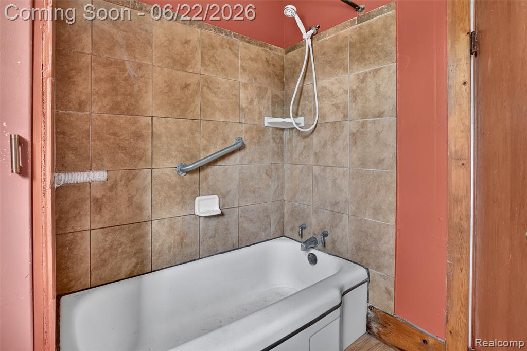 6007 Leix Road Mayville, MI 48744 - Photo 22 of 35