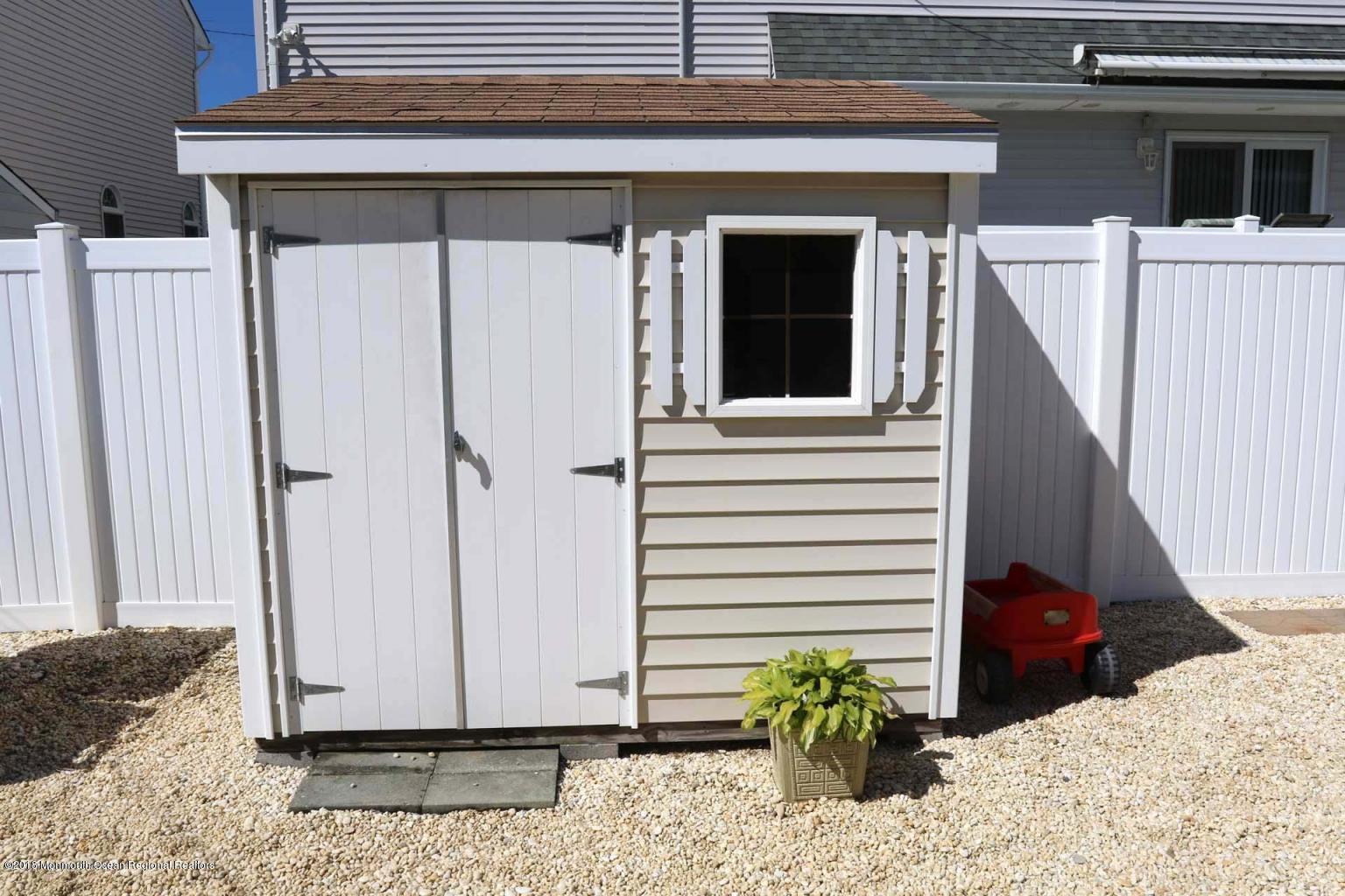 124 South Bayside Road Lavallette, NJ 08735 - Photo 22 of 26 a view of a entryway door of the house