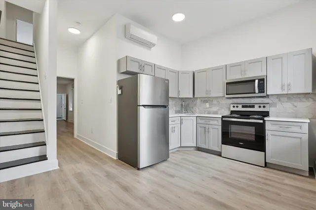 $799 | 2250 North Woodstock Street, Philadelphia, PA 19132