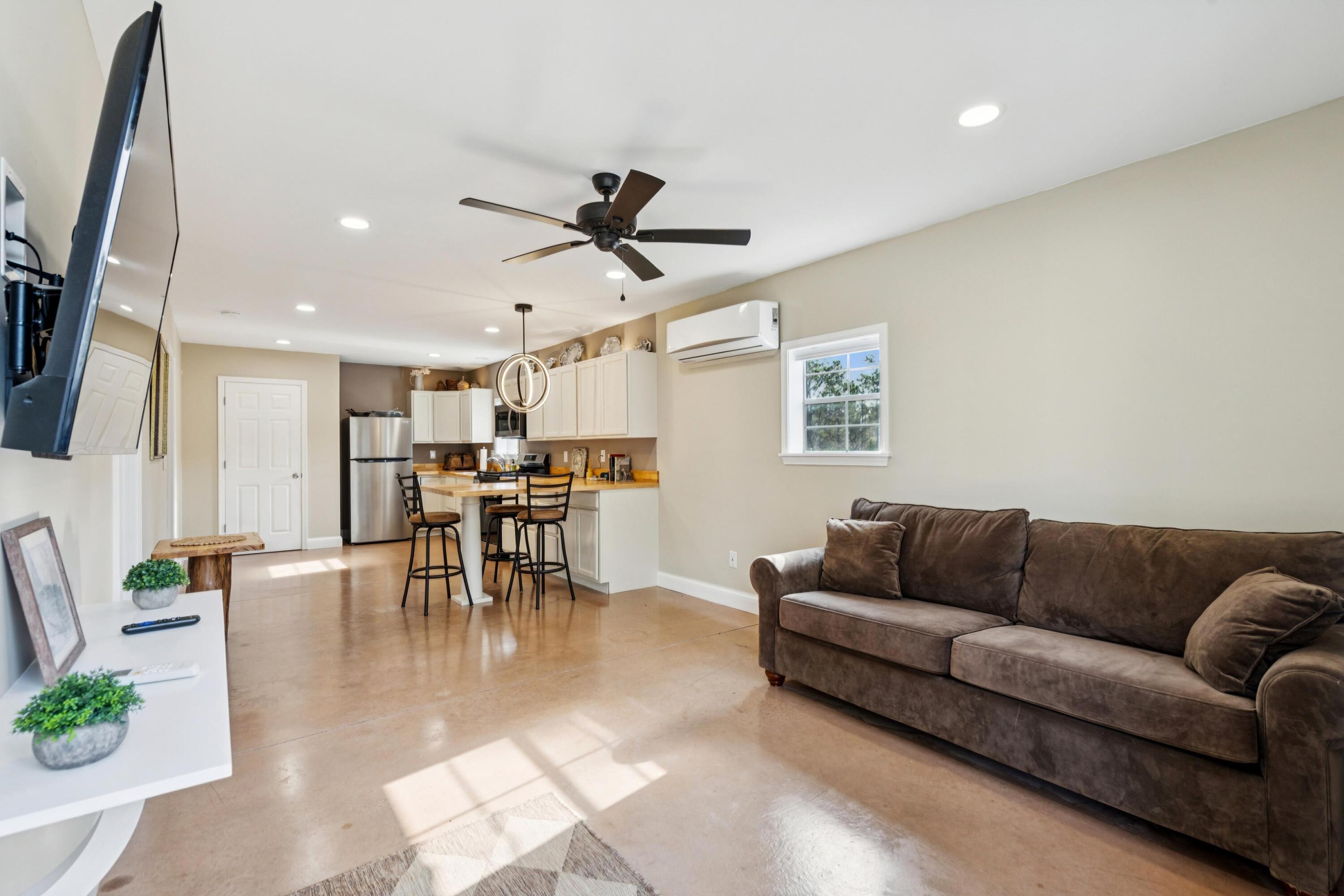 3 Old Town Avenue Georgetown, SC 29440 - Photo 12 of 104 12-OldTownAve