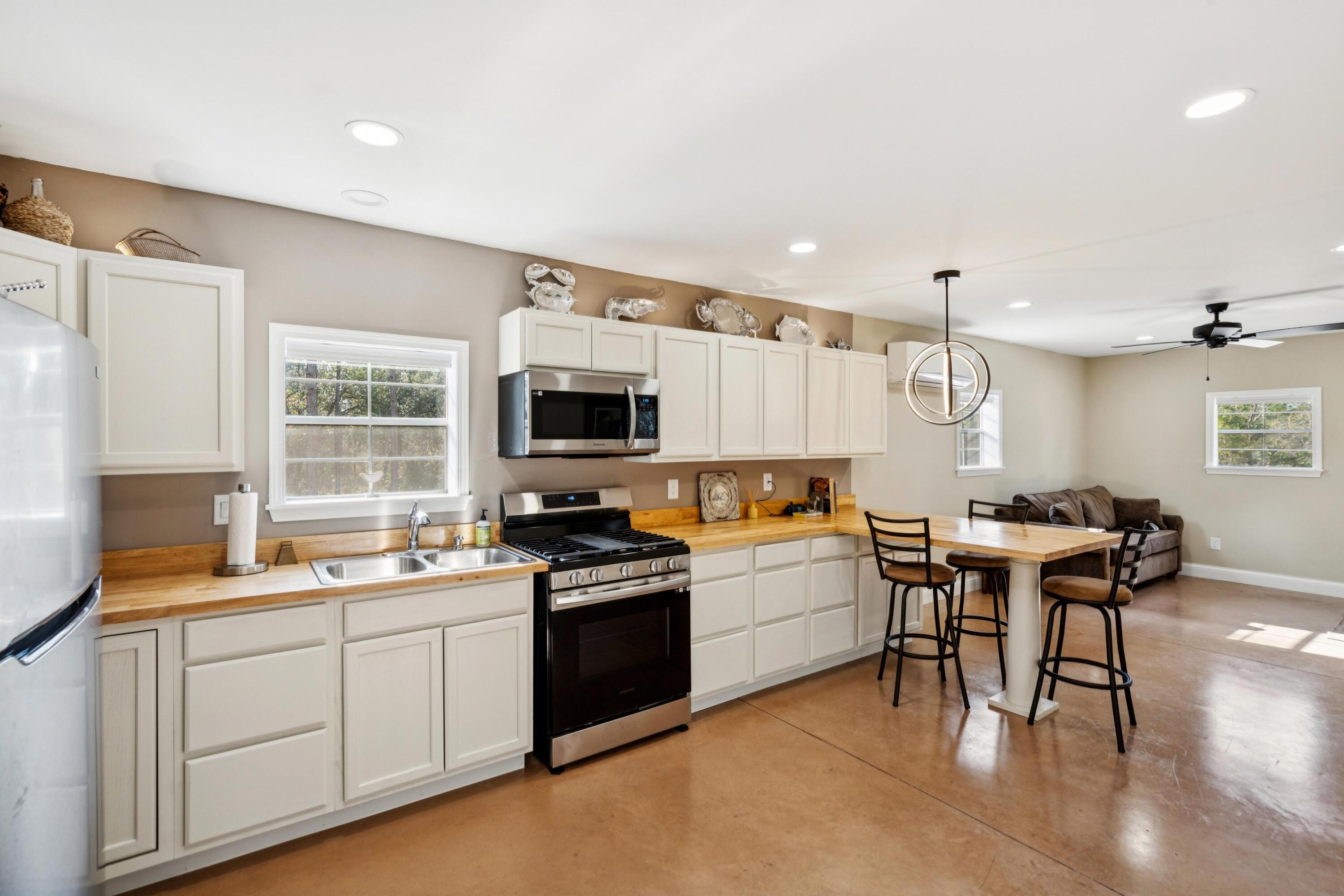 3 Old Town Avenue Georgetown, SC 29440 - Photo 42 of 104 42-OldTownAve