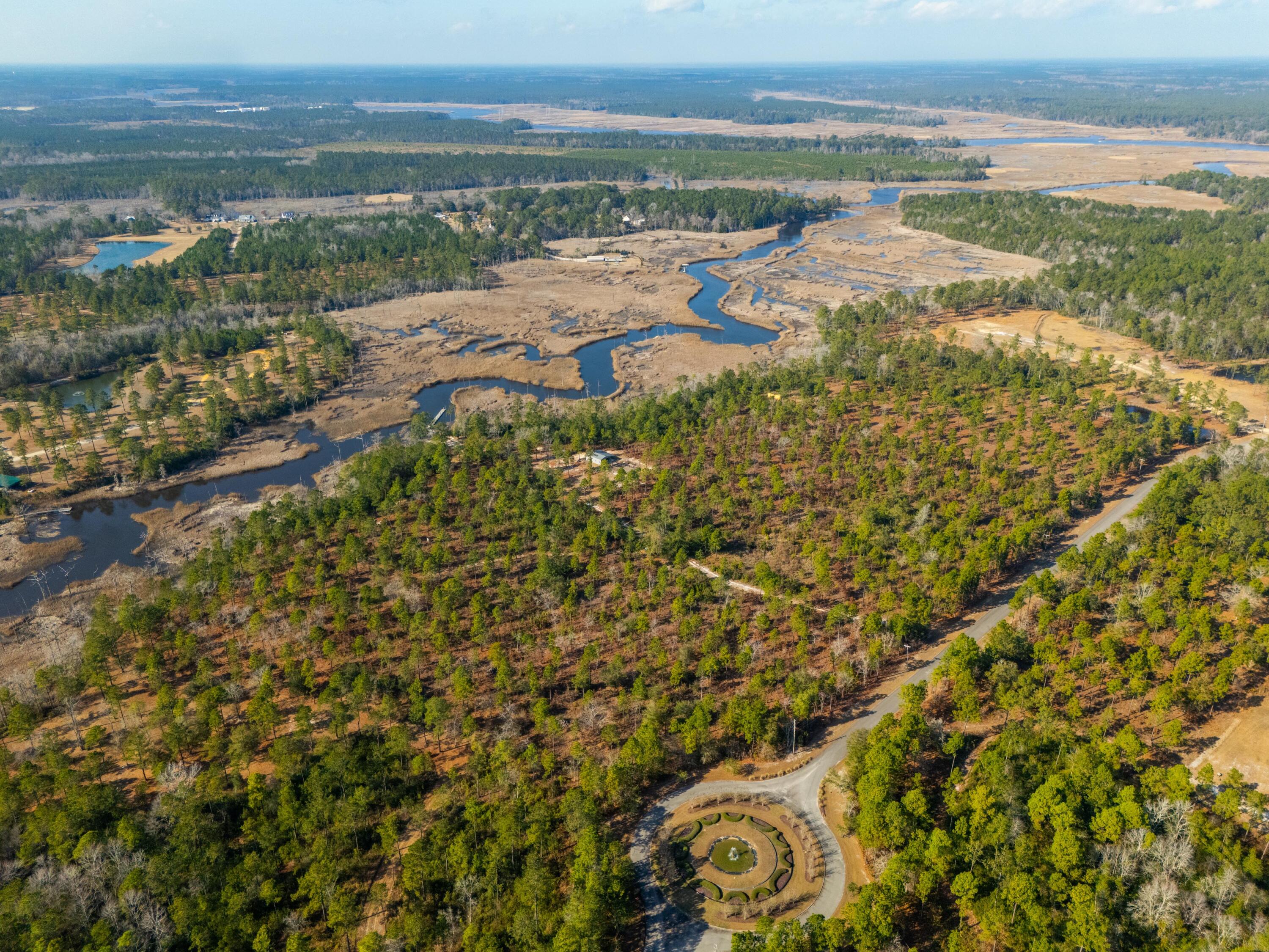 3 Old Town Avenue Georgetown, SC 29440 - Photo 5 of 104 4-OldTownAve