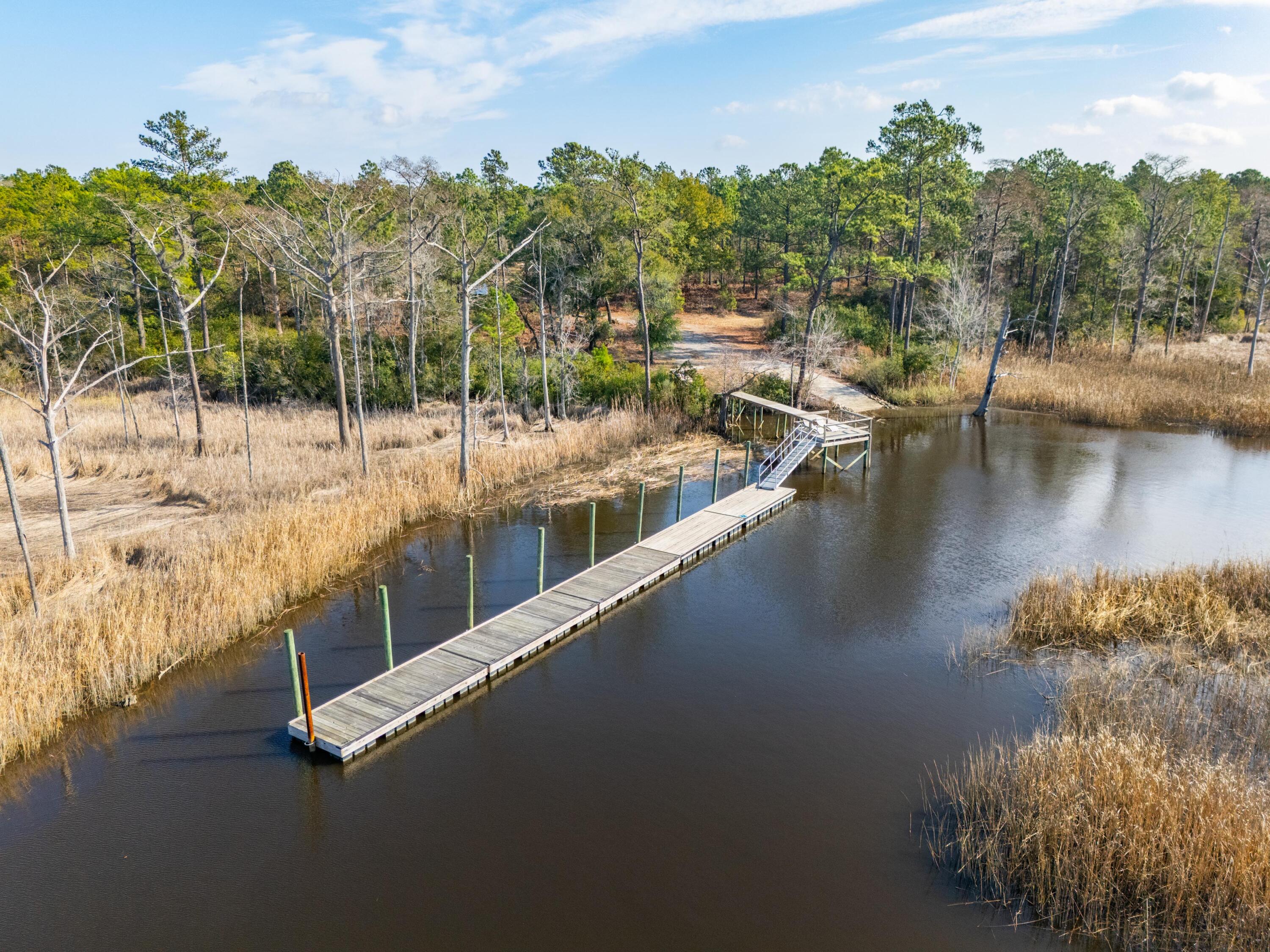 3 Old Town Avenue Georgetown, SC 29440 - Photo 8 of 104 7-OldTownAve