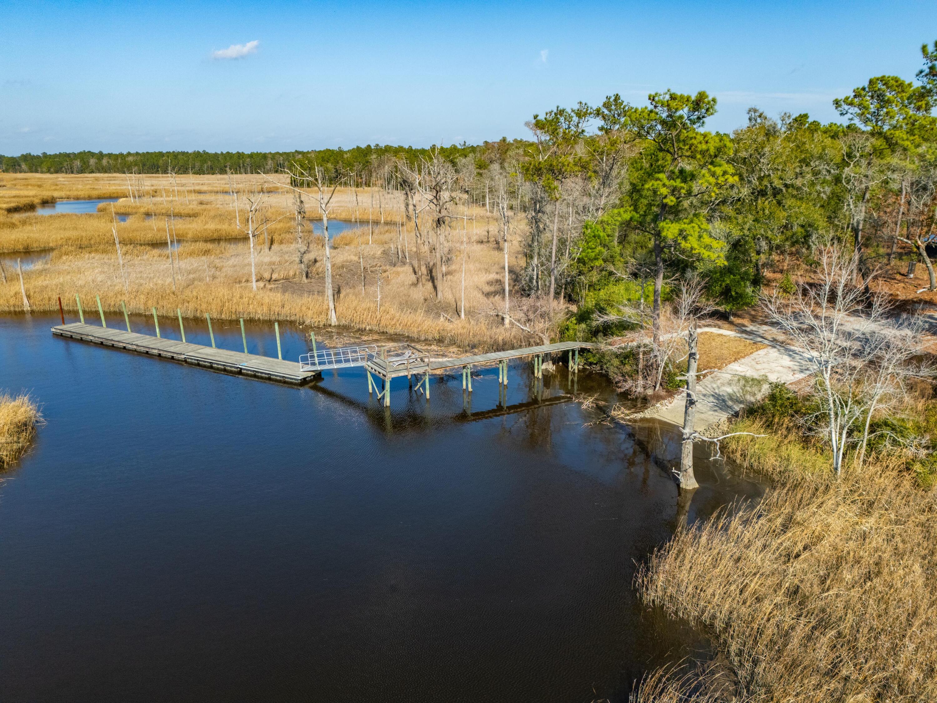 3 Old Town Avenue Georgetown, SC 29440 - Photo 9 of 104 8-OldTownAve