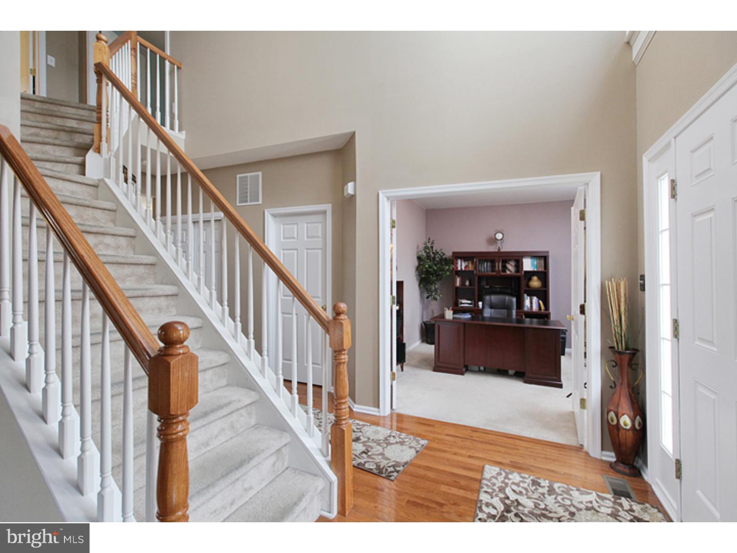 702 Rachael Drive Mickleton, NJ 08056 - Photo 4 of 21