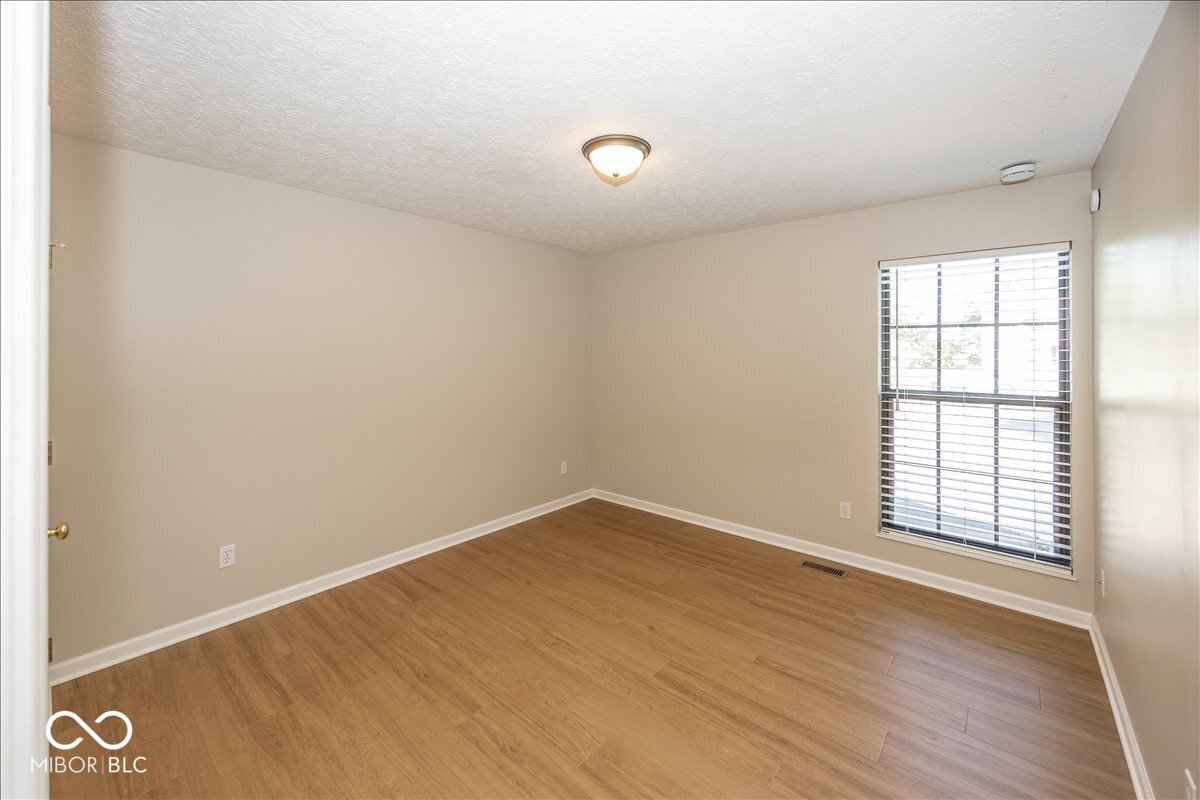 11179 Avery Row Fishers, IN 46038 - Photo 22 of 34