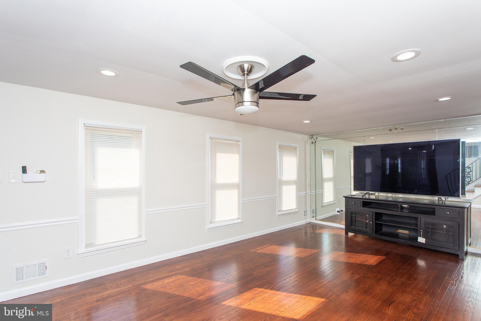 529 Rosier Road Fort Washington, MD 20744 - Photo 20 of 63 Large windows soak the Living room with light
