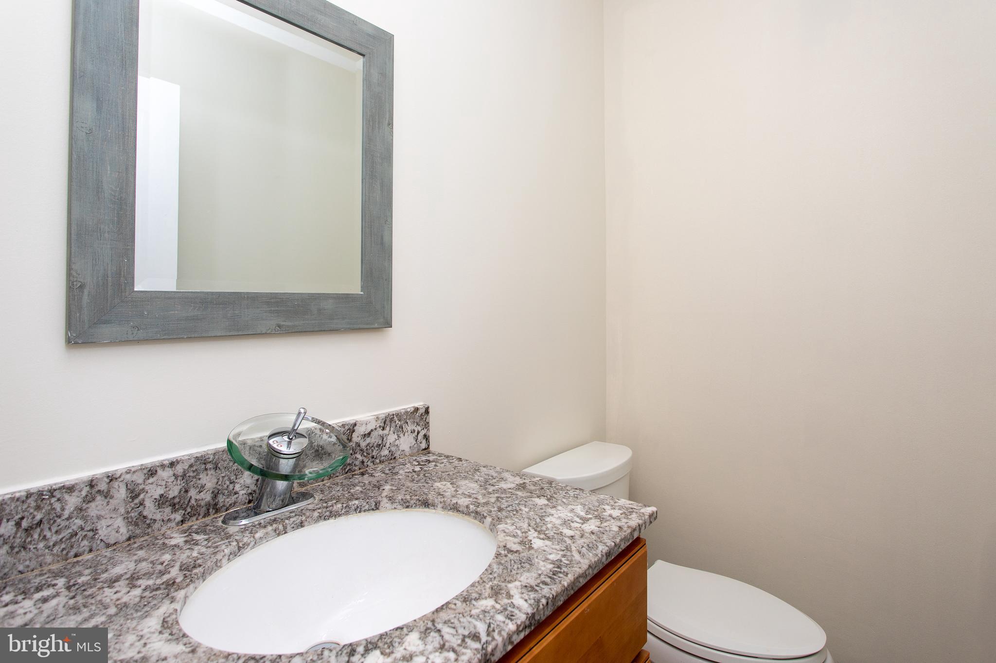 529 Rosier Road Fort Washington, MD 20744 - Photo 25 of 63 Powder room on main level