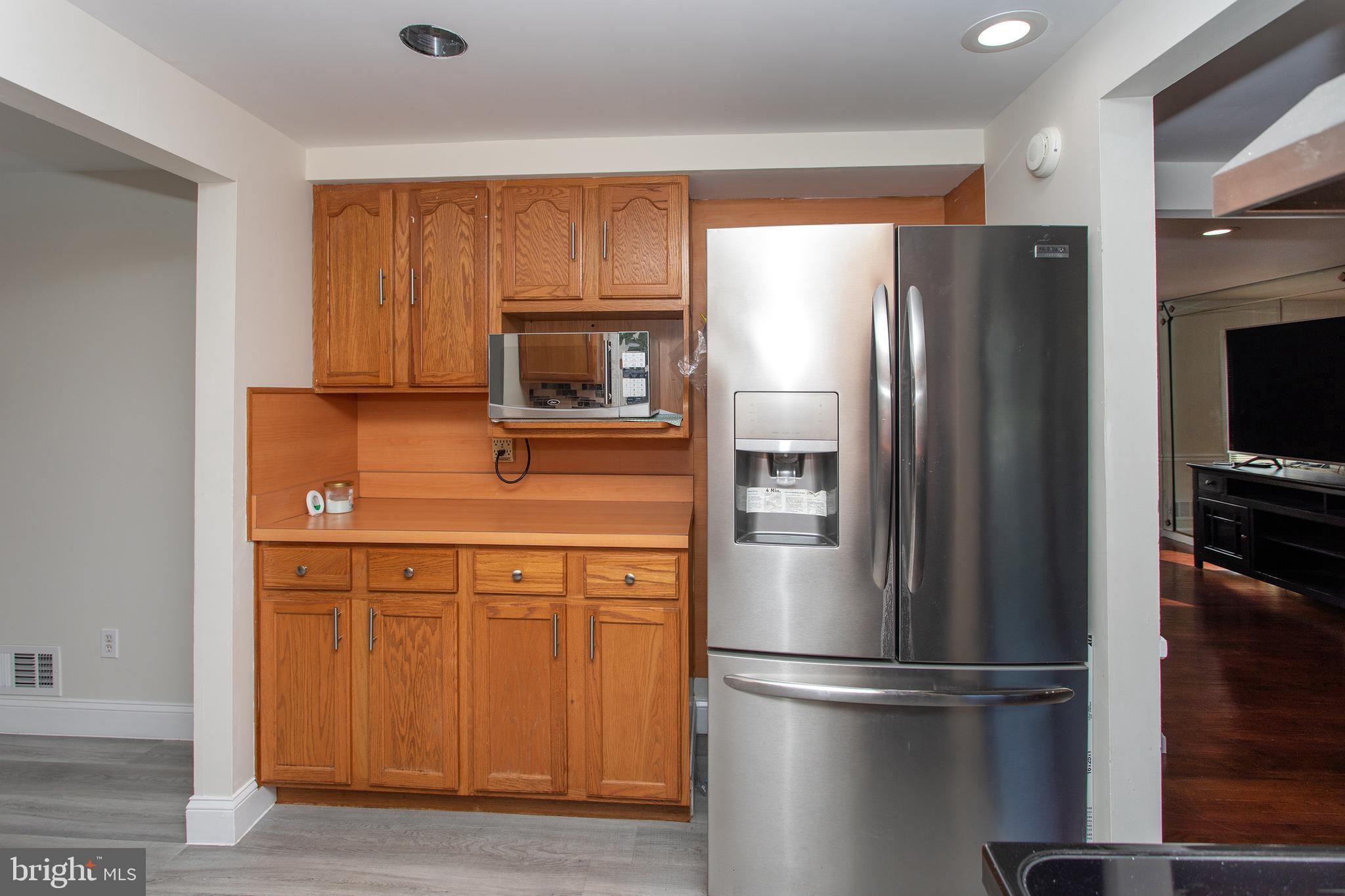 529 Rosier Road Fort Washington, MD 20744 - Photo 9 of 63 Kitchen has plenty of counter space and cabinets