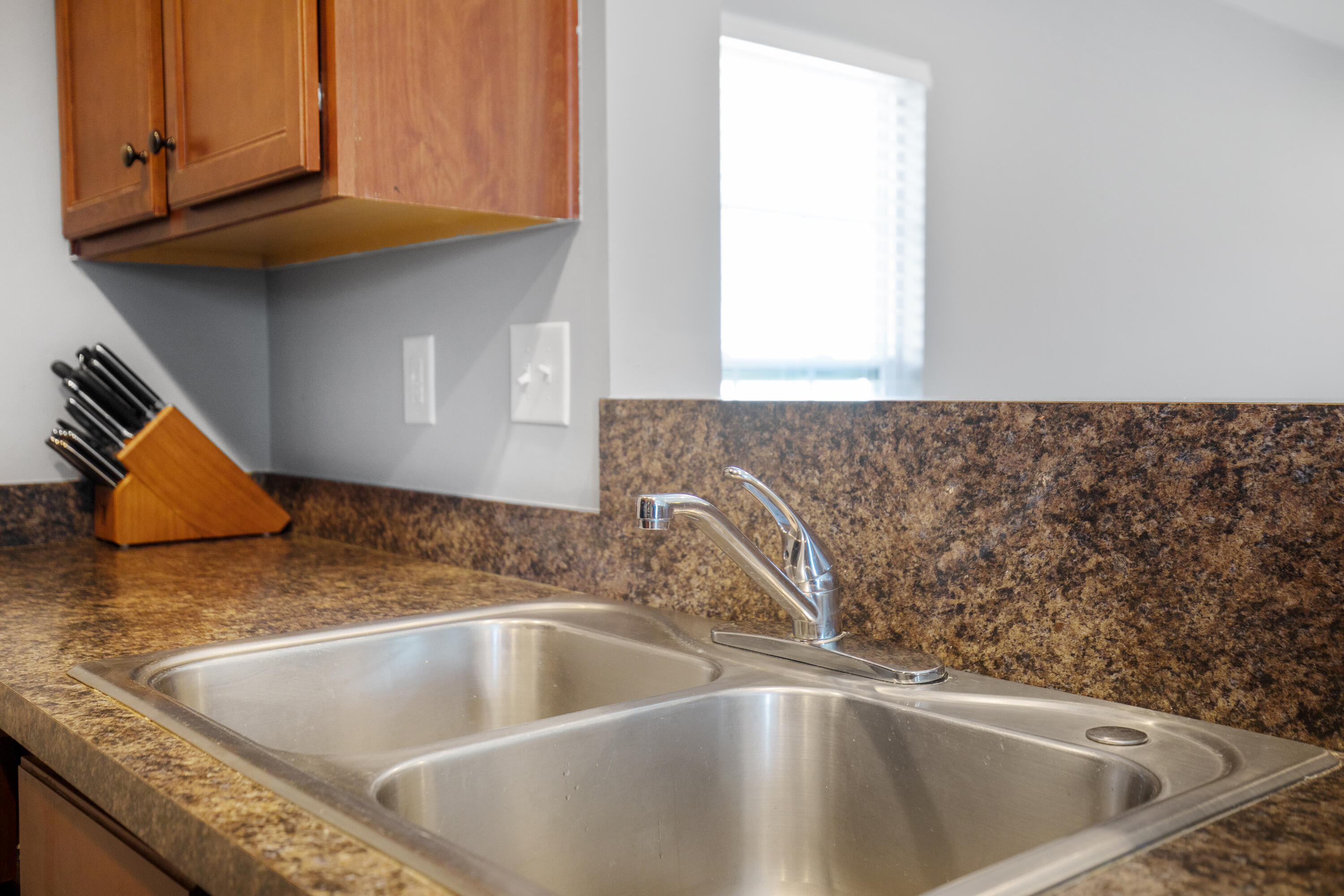1130 Flyway Road Summerville, SC 29483 - Photo 12 of 41 1130FlywayRoad- KeenEyeMarketing - 13