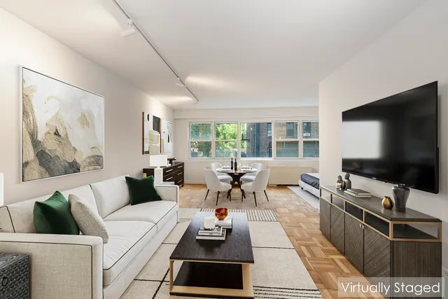$598,000 | 101 West 12th Street, Unit 3C | West Village