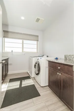 $779,950 | 877 Treasure Hills Drive, Madera, CA 93636