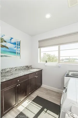 $779,950 | 877 Treasure Hills Drive, Madera, CA 93636