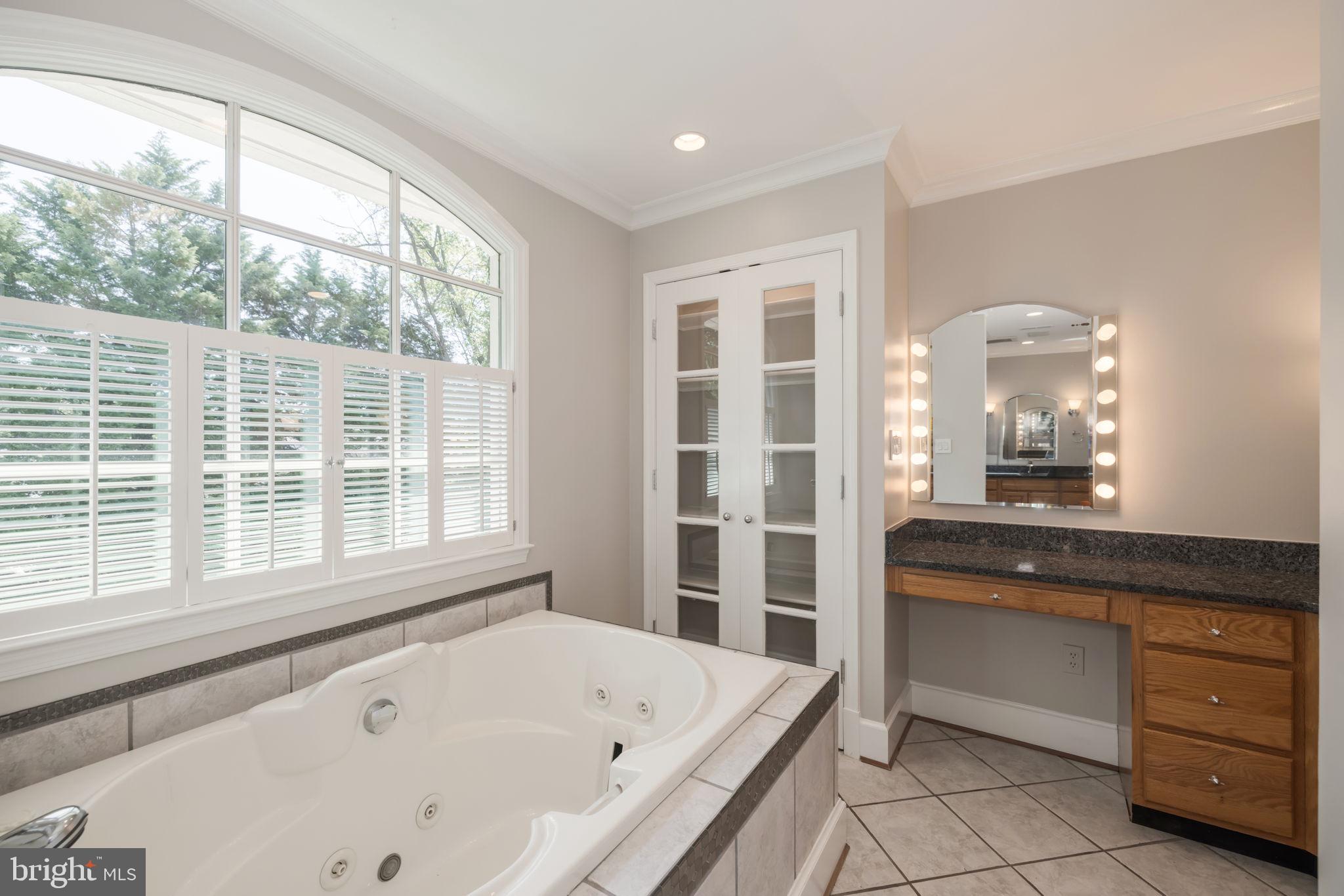 4887 35th Road North Arlington, VA 22207 - Photo 17 of 31