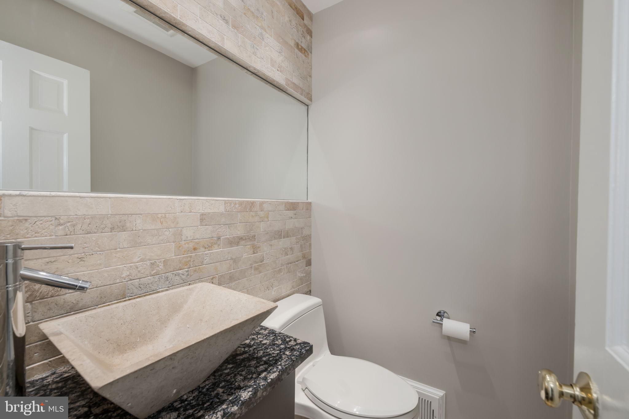 4887 35th Road North Arlington, VA 22207 - Photo 23 of 31