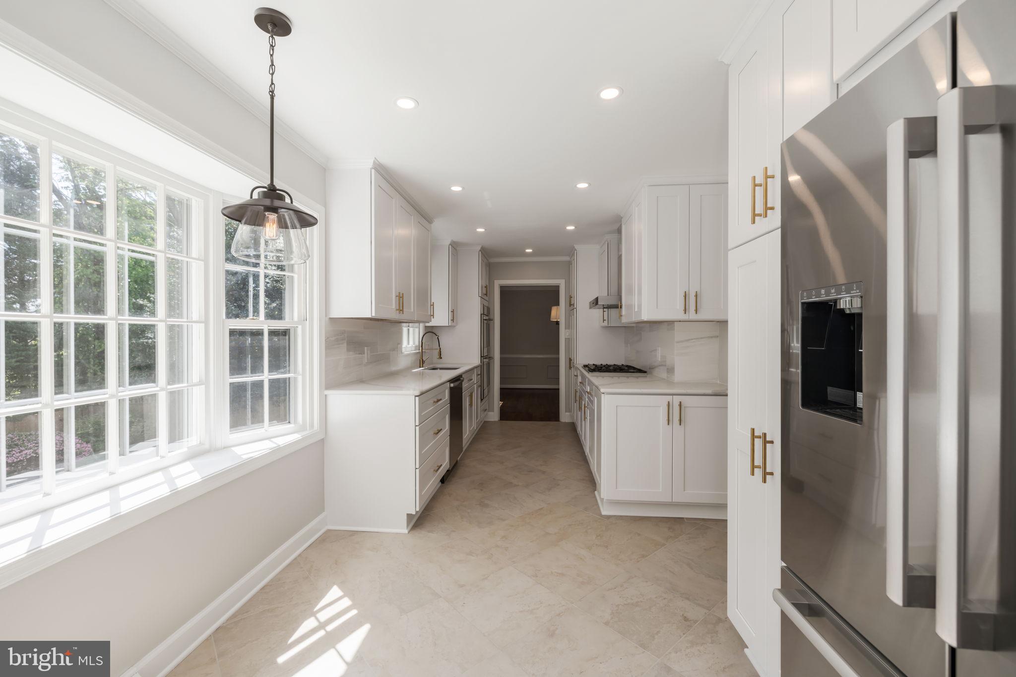 4887 35th Road North Arlington, VA 22207 - Photo 6 of 31