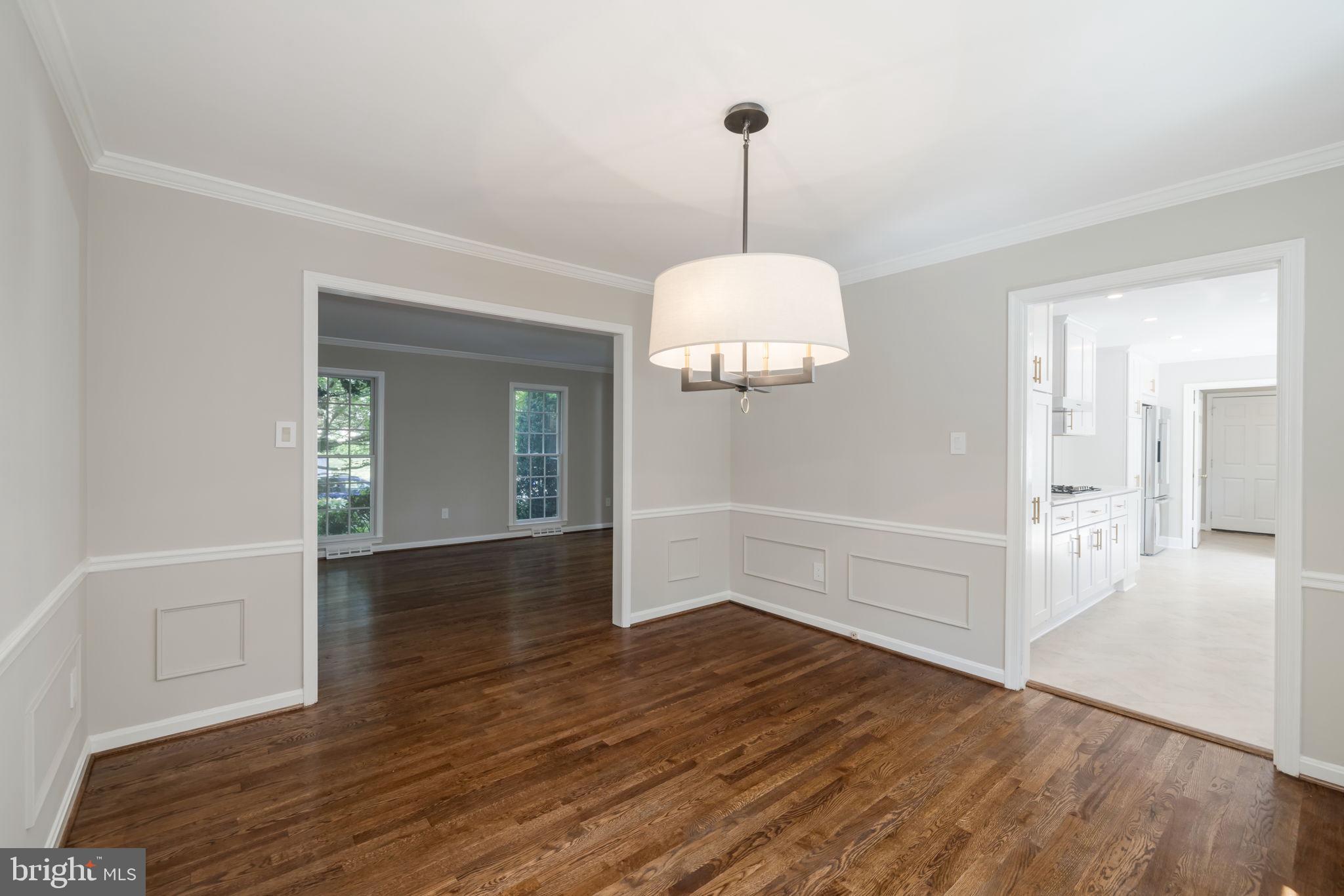 4887 35th Road North Arlington, VA 22207 - Photo 9 of 31