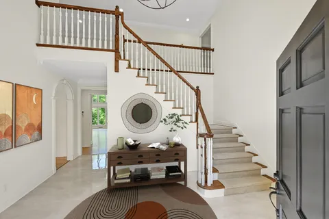 $2,695,000 | 2146 West Columbia Court, Mequon, WI 53092